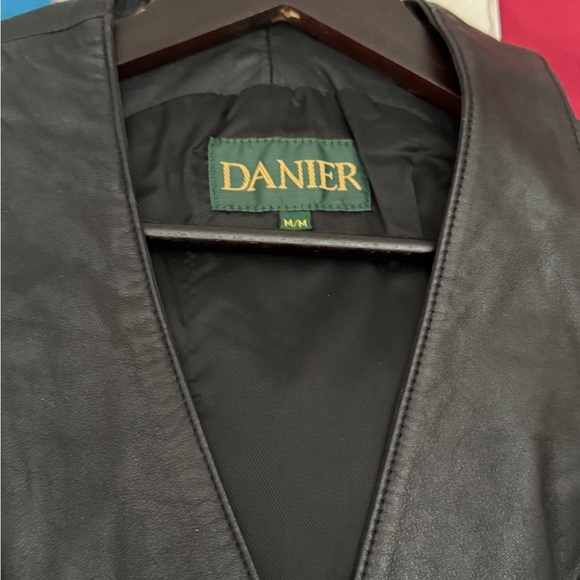 π€ Vintage 80βs DANIER Black Leather Vest for Women - Size Medium π€ - Picture 3 of 15